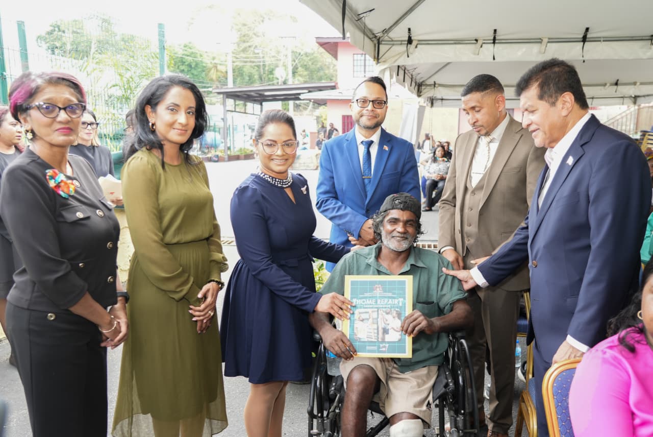 Distribution of Gramts to Residents in the Siparia and Penal/Debe Regions